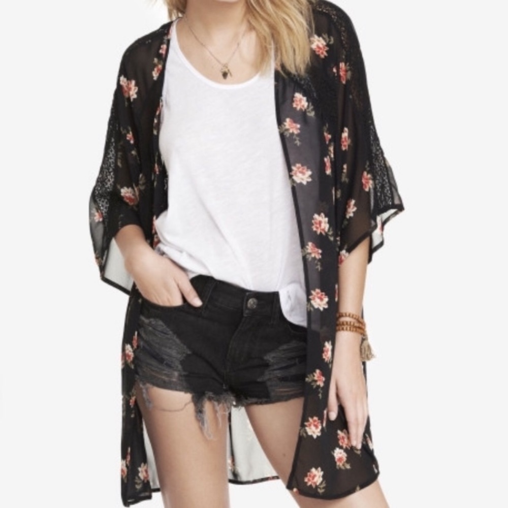 Express Floral Kimono